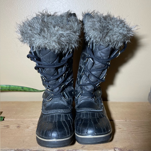 Sorel Tofino II Faux Fur Lined Waterproof Black Lace Up Snow Boots Size 6.5 - Picture 3 of 10